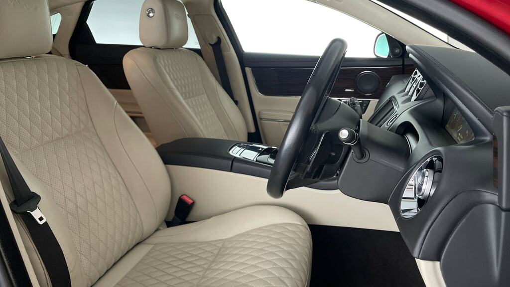 Jaguar XJ White White #10