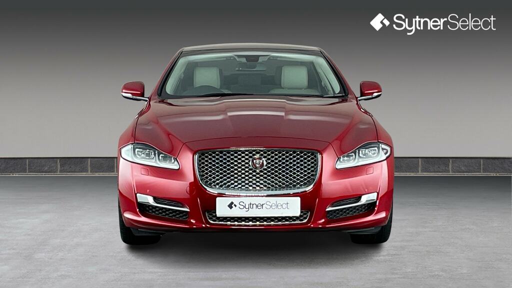 Jaguar XJ 3.0D V6 Portfolio Red #4