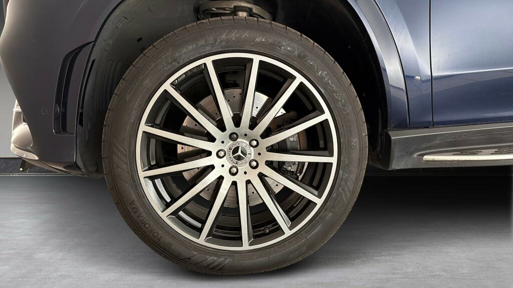 Mercedes-Benz GLS Class Silver #26