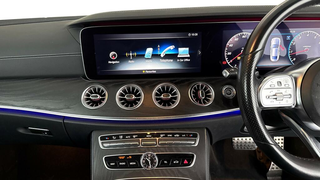 Mercedes-Benz E Class E300 Amg Line Premium 9G-tronic PE70OLB Blue #6
