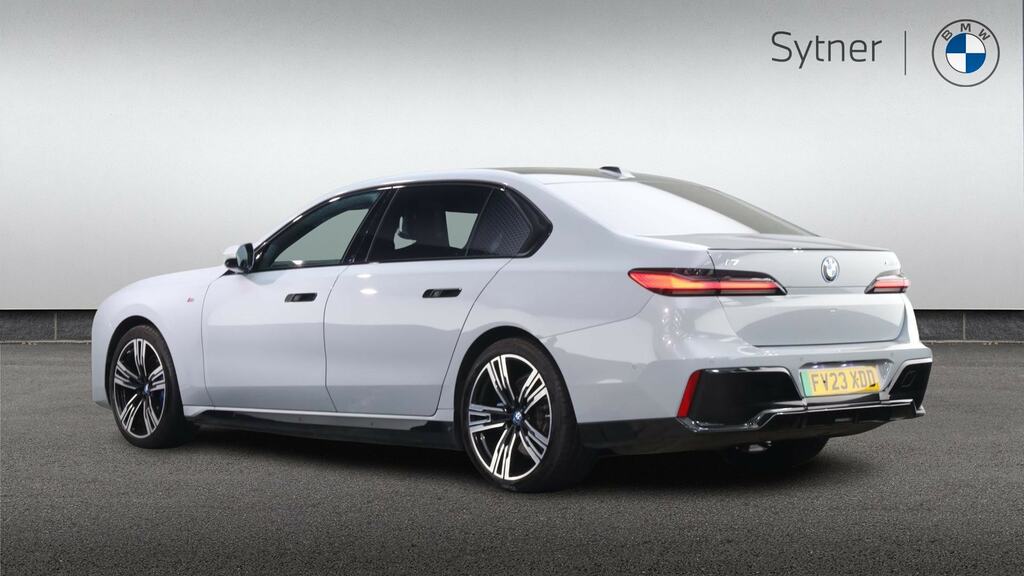 BMW i7 400Kw Xdrive60 M Sport 105.7Kwh Grey #2
