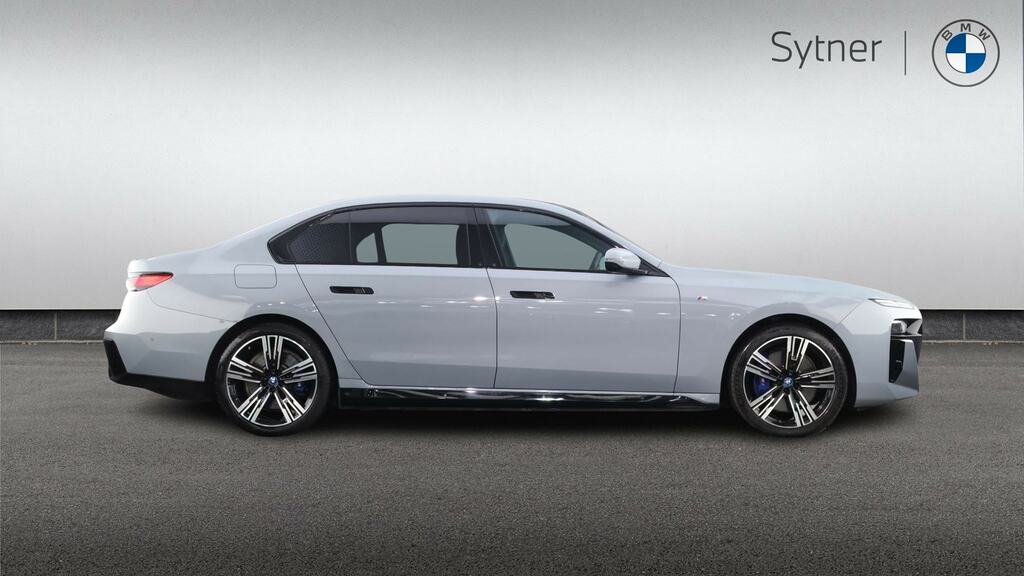 BMW i7 400Kw Xdrive60 M Sport 105.7Kwh Grey #3