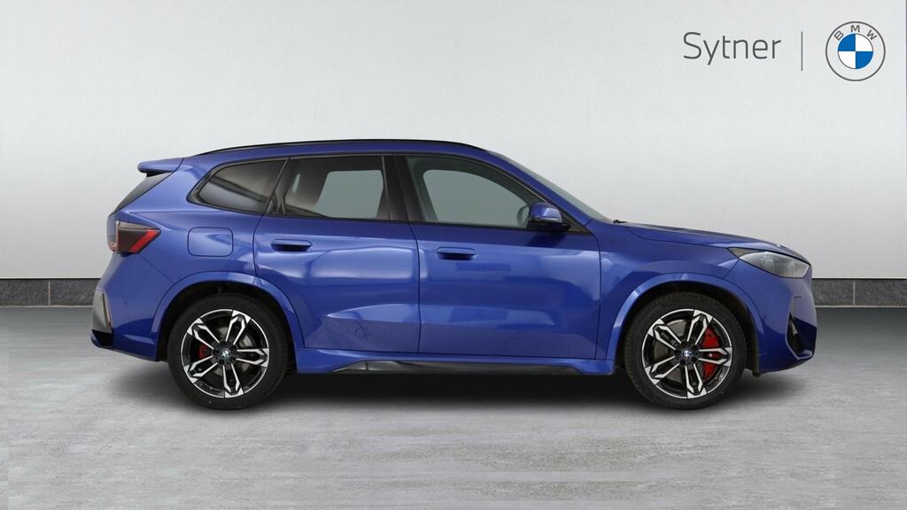 BMW iX1 150Kw Edrive20 M Sport 65Kwh Techpro YG75VLH Blue #3