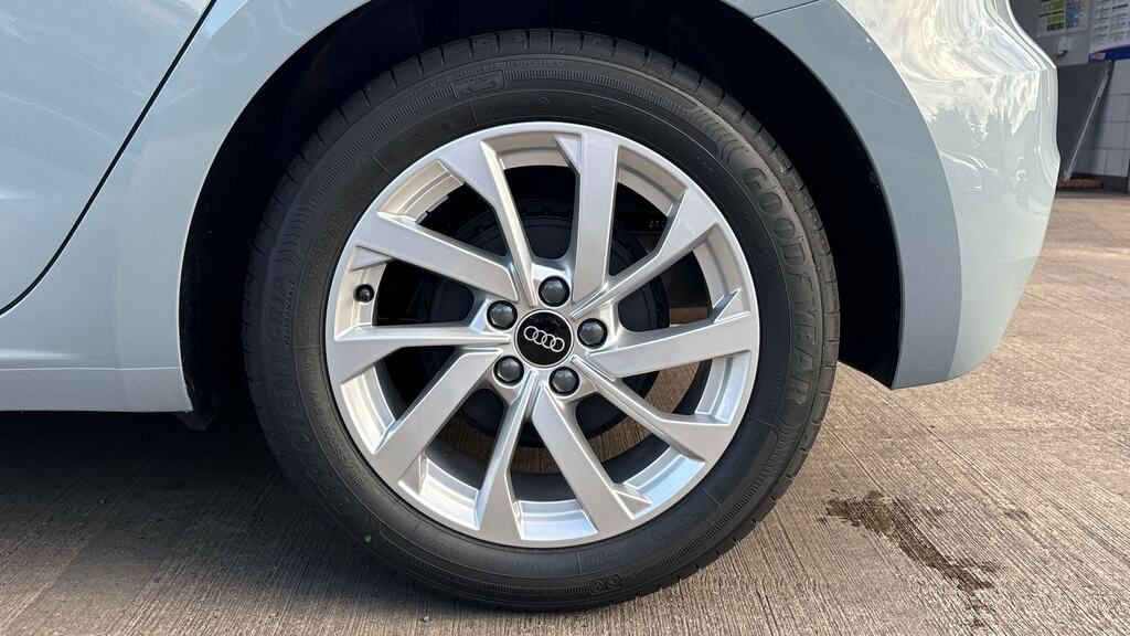 Audi A1 25 Tfsi Sport YH26RNC Grey #5