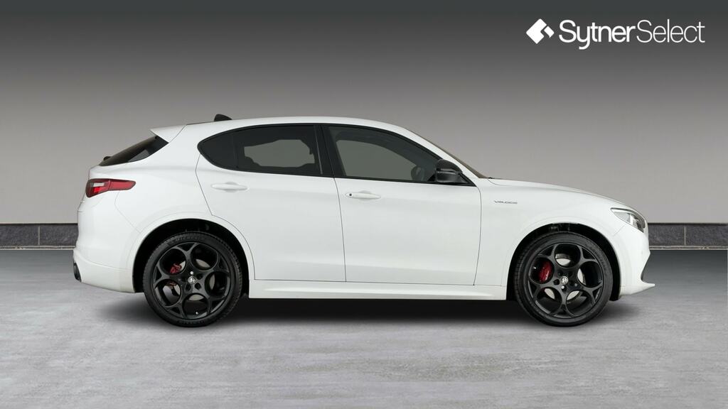 Alfa Romeo Stelvio 2.0 Turbo 280 Veloce White #3