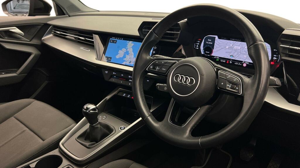Audi A3 30 Tfsi Technik Black #6