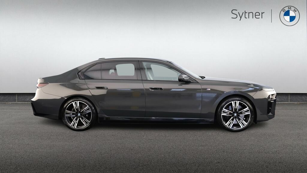 BMW i7 335Kw Edrive50 M Sport 105.7Kwh Grey #3