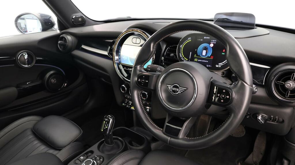 Mini Electric 135Kw Cooper S Level 3 33Kwh GJ72JHZ Black #6