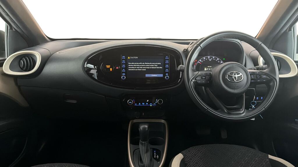 Toyota Aygo X 1.0 Vvt-i Edge Brown #6