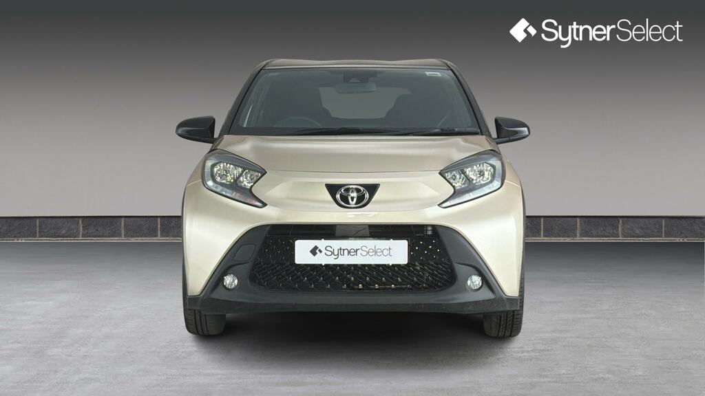 Toyota Aygo X 1.0 Vvt-i Edge Brown #4