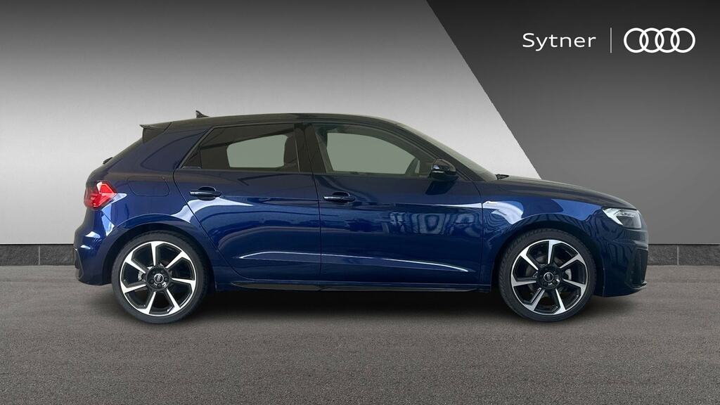 Audi A1 35 Tfsi Black Edition S Tronic KU75ZRD Blue #4