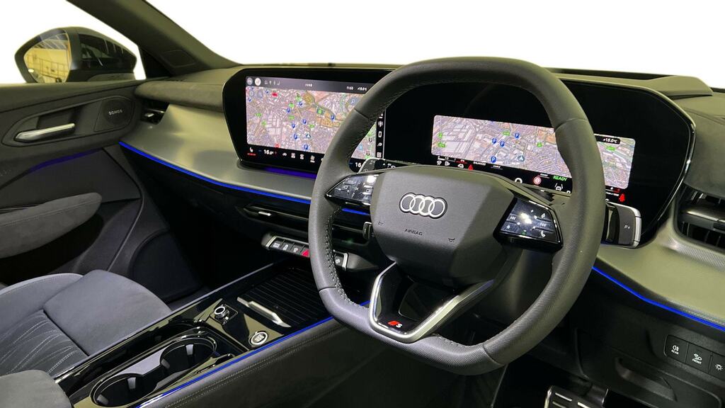 Audi Q3 1.5 E-hybrid Launch Edition S Tronic RE75TOU Grey #6