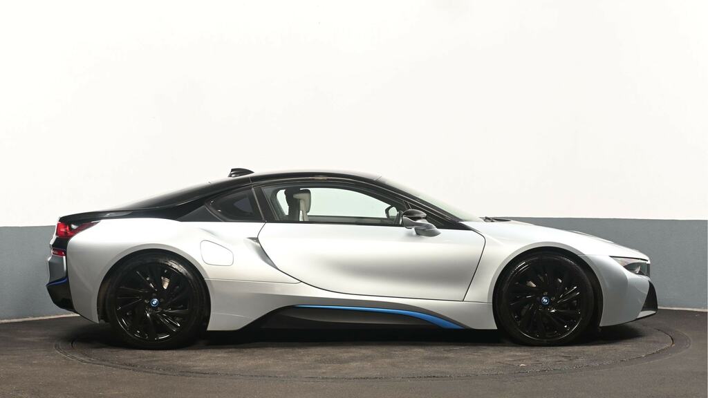 BMW i8 2dr Auto Silver #3