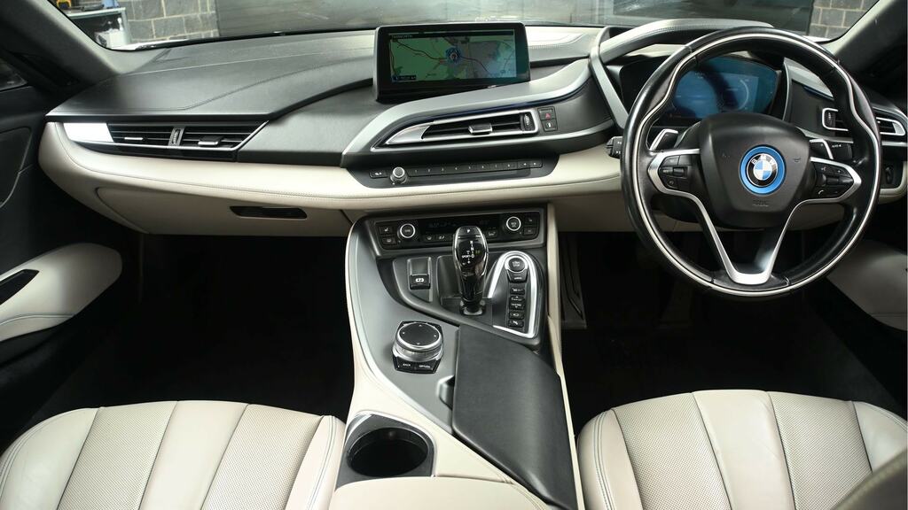BMW i8 2dr Auto Silver #4