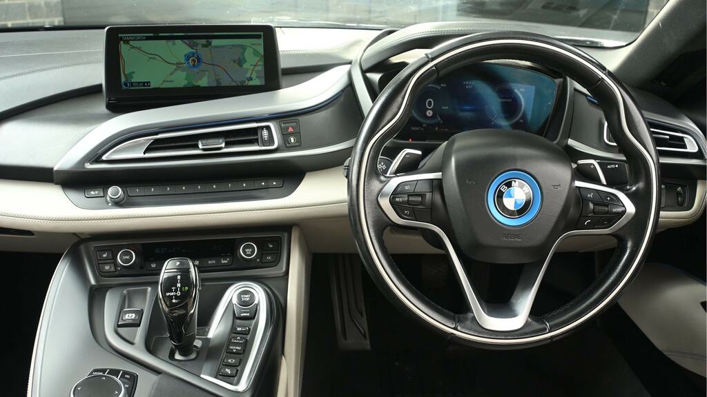 BMW i8 2dr Auto Silver #5