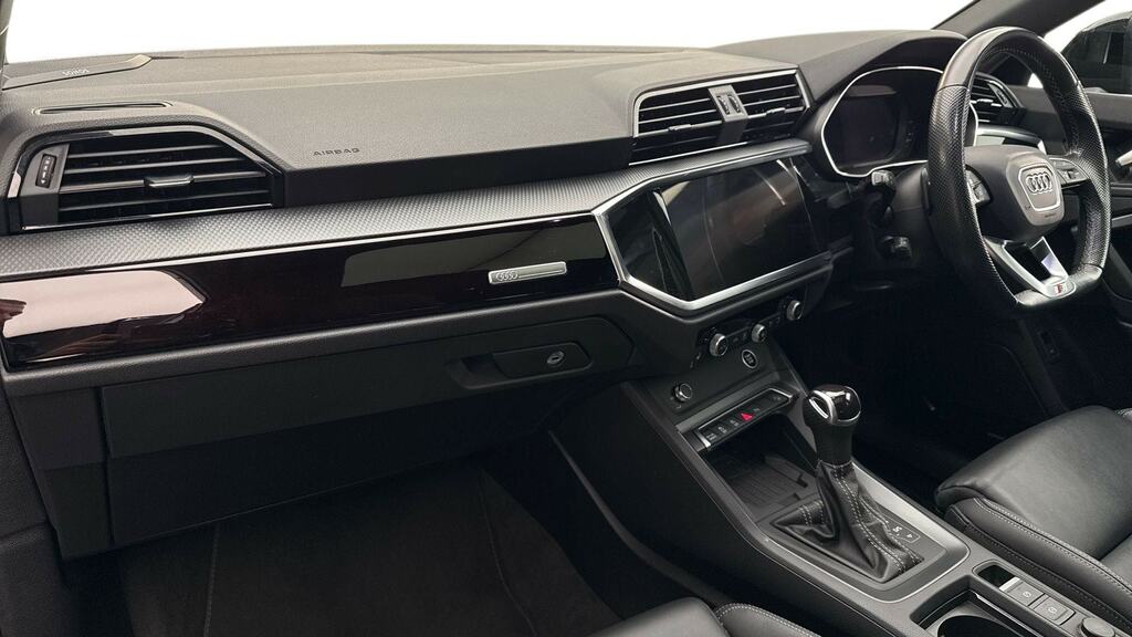 Audi Q3 35 Tfsi Black Edition S Tronic Tech Pro YD73BZT Black #2
