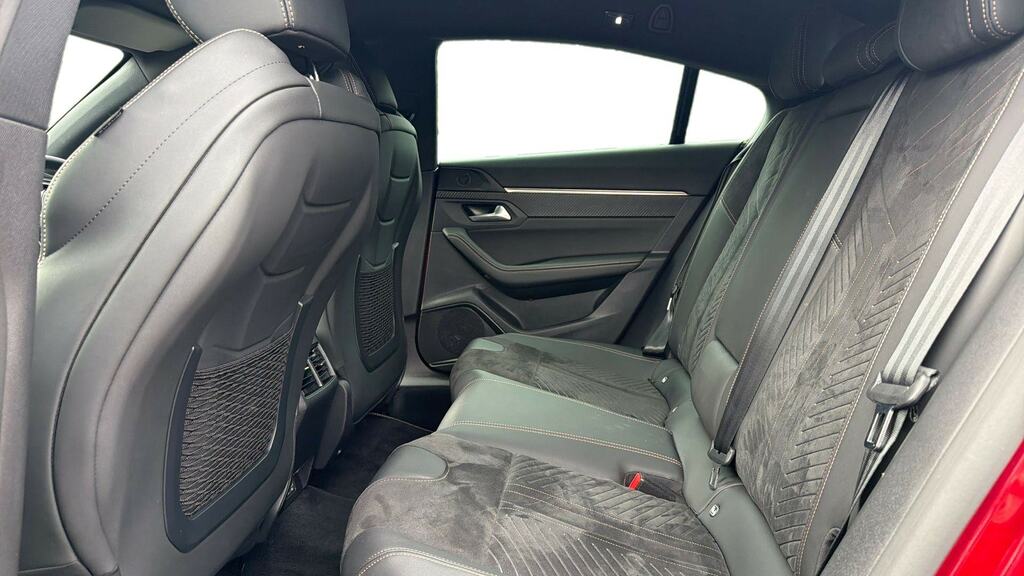Peugeot 508 1.2 Puretech Gt Eat8 Red #4