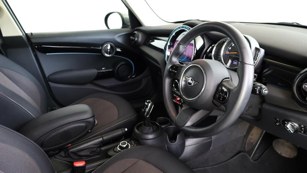 Mini Hatch 1.5 Cooper Classic Premium FE72YON Grey #6