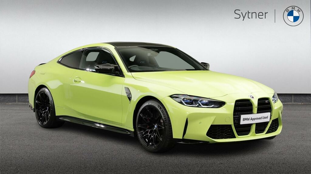 BMW M4 M4 Xdrive Competition M Step Yellow