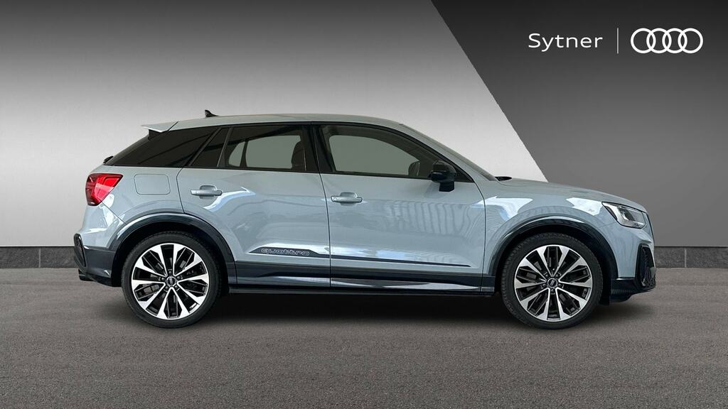 Audi Q2 Sq2 Quattro Black Edition S Tronic Cs Pack YE22UHT Grey #4