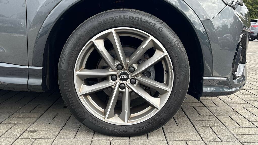 Audi Q3 35 Tfsi Black Edition S Tronic Cs Pack NY21FMV Grey #5
