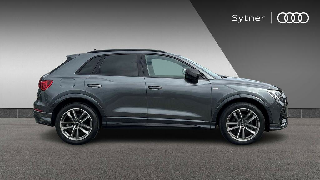 Audi Q3 35 Tfsi Black Edition S Tronic Cs Pack NY21FMV Grey #4