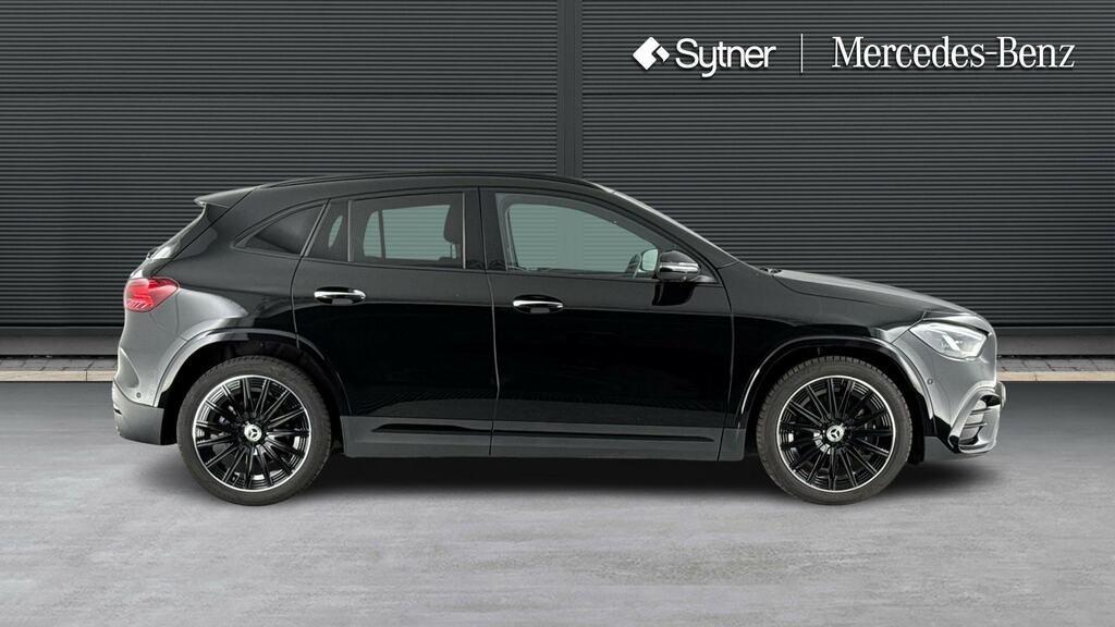 Mercedes-Benz GLA Class Gla 220D 4Matic Amg Line Premium Plus KJ25AUM Black #4