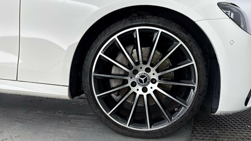 Mercedes-Benz E Class E220d Amg Line Night Edition Prem 9G-tronic VA70TWM White #5