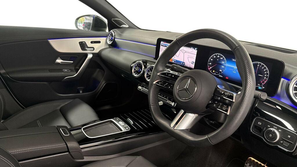 Mercedes-Benz CLA Class Cla 250E Amg Line Premium Plus Tip KR75GMO White #3