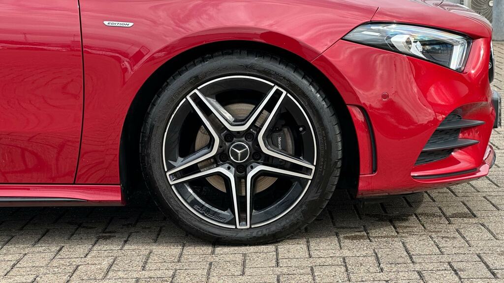 Mercedes-Benz A Class A200 Amg Line Premium Edition KS22URZ Red #5
