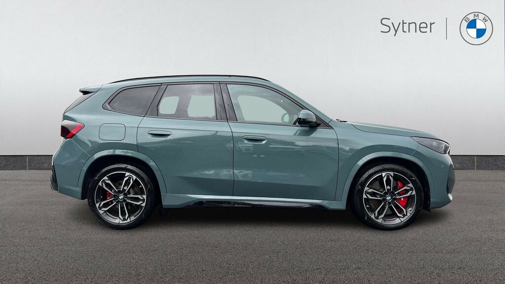 BMW iX1 150Kw Edrive20 M Sport 65Kwh Green #3