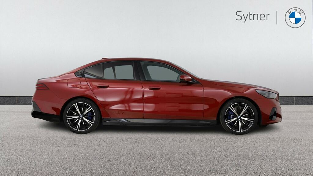 BMW i5 250Kw Edrive40 M Sport Pro 84Kwh Red #3