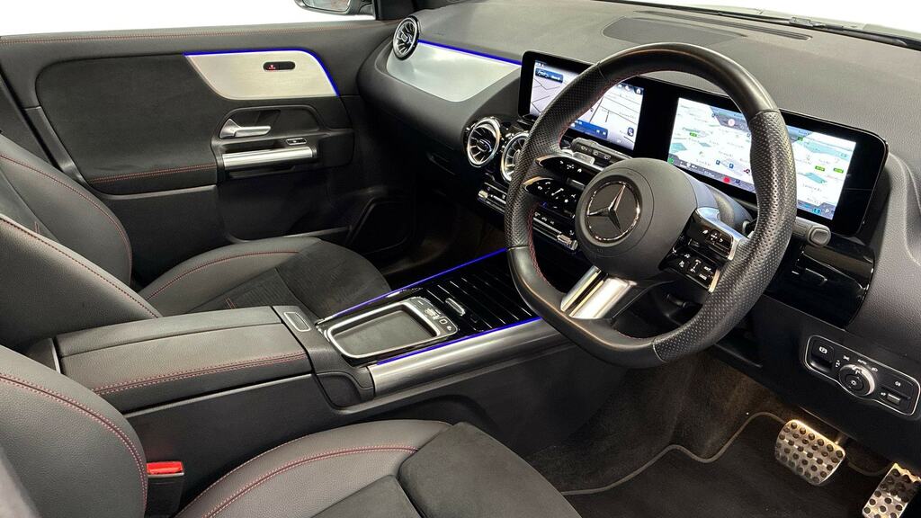 Mercedes-Benz GLA Class Gla 200 Amg Line Executive KP75UNE Black #3