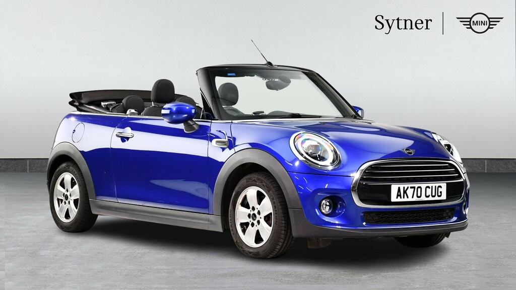 Mini Convertible 1.5 Cooper Classic II Comfortnav Pack Blue