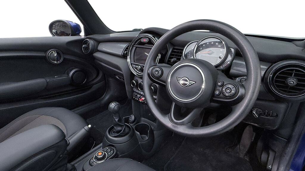 Mini Convertible 1.5 Cooper Classic II Comfortnav Pack AK70CUG Blue #6