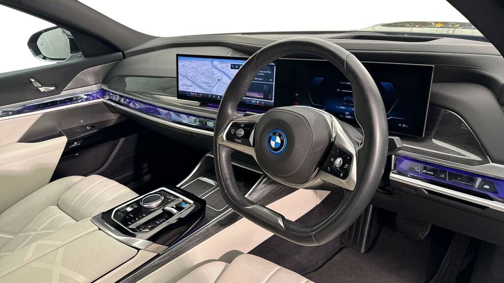 BMW i7 400Kw Xdrive60 Excellence Pro 105.7Kwh Black #6