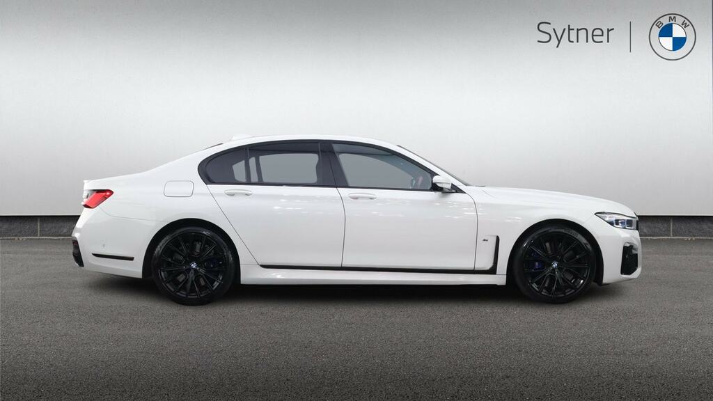 BMW 7 Series 750I Xdrive M Sport White #3