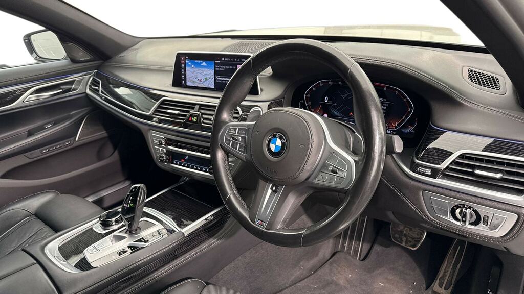 BMW 7 Series 750I Xdrive M Sport White #6