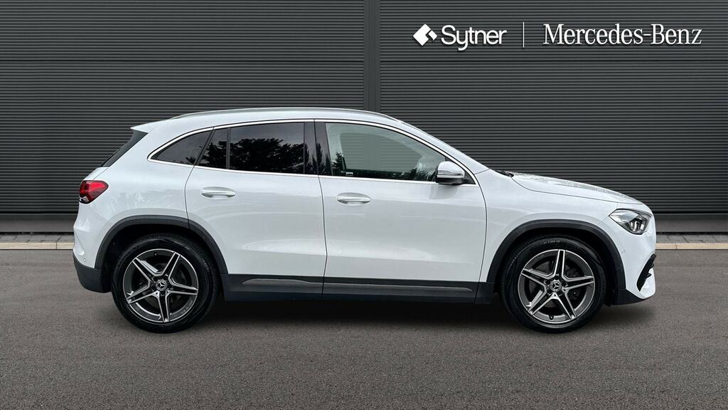 Mercedes-Benz GLA Class Gla 200D Amg Line Executive KM21MYA White #4