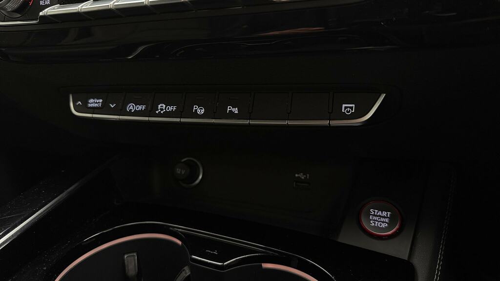 Audi RS4 Avant Competition 450 Ps Tiptronic Black #23