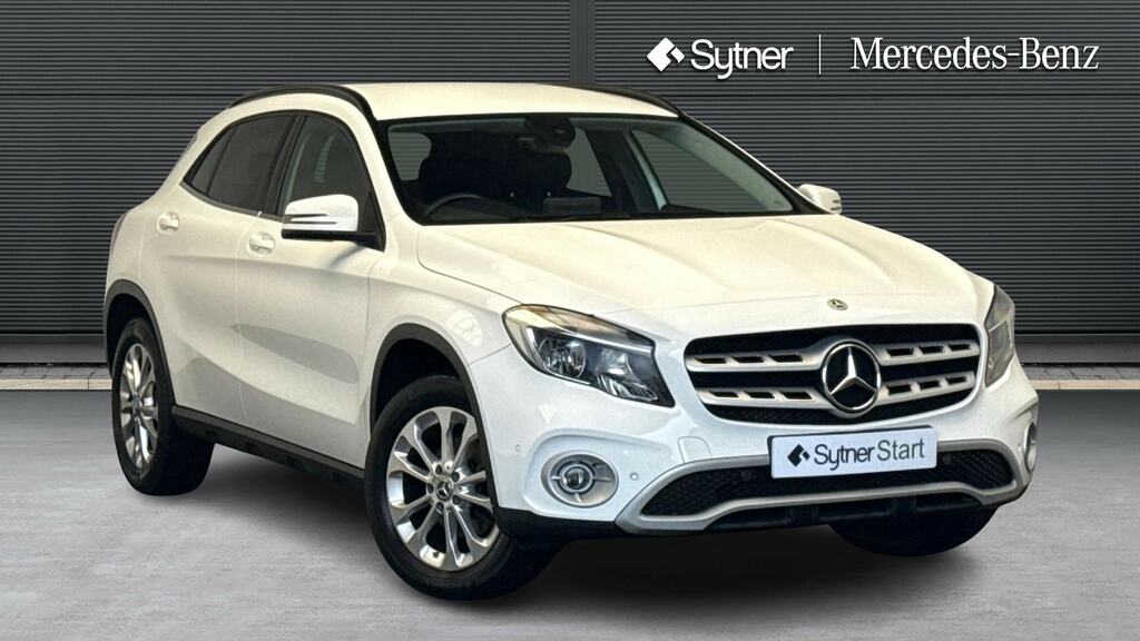 Mercedes-Benz GLA Class Gla 200 Se Executive White