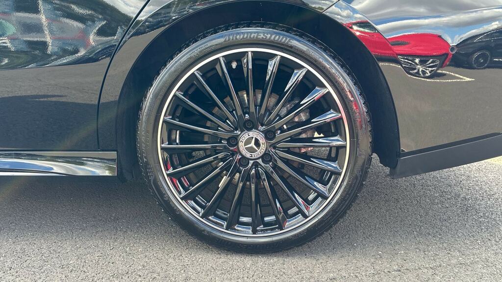 Mercedes-Benz CLA Class Cla 200 Amg Line Premium Plus Tip Black #5