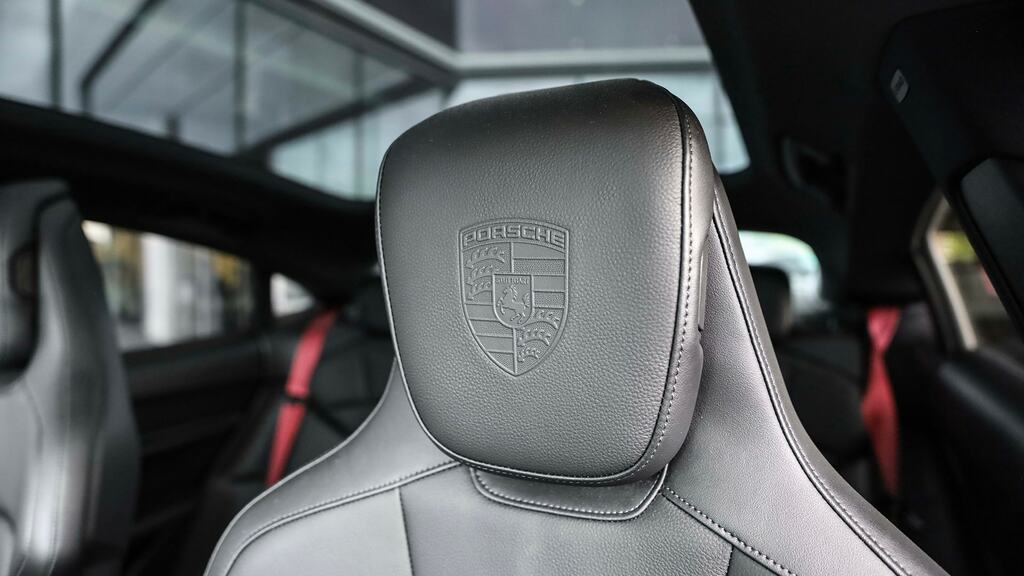 Porsche Taycan Base Grey #10