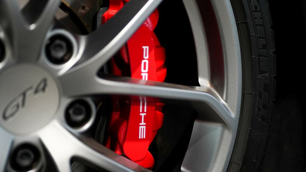 Porsche 718 Cayman 4.0 Gt4 Pdk Silver #4