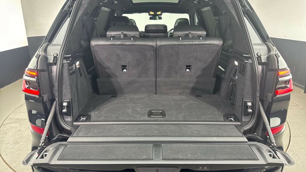 BMW X7 3.0 40D Mht M White #13