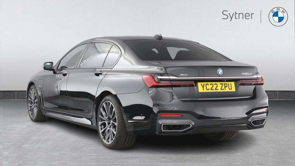 BMW 7 Series 745Le Xdrive M Sport Black #2