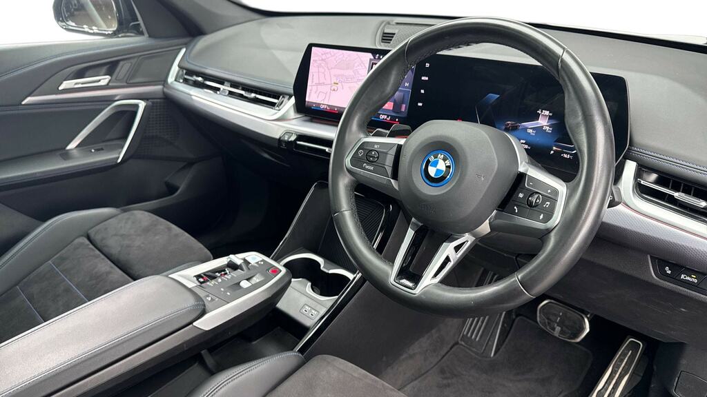 BMW iX1 150Kw Edrive20 M Sport 65Kwh Black #6