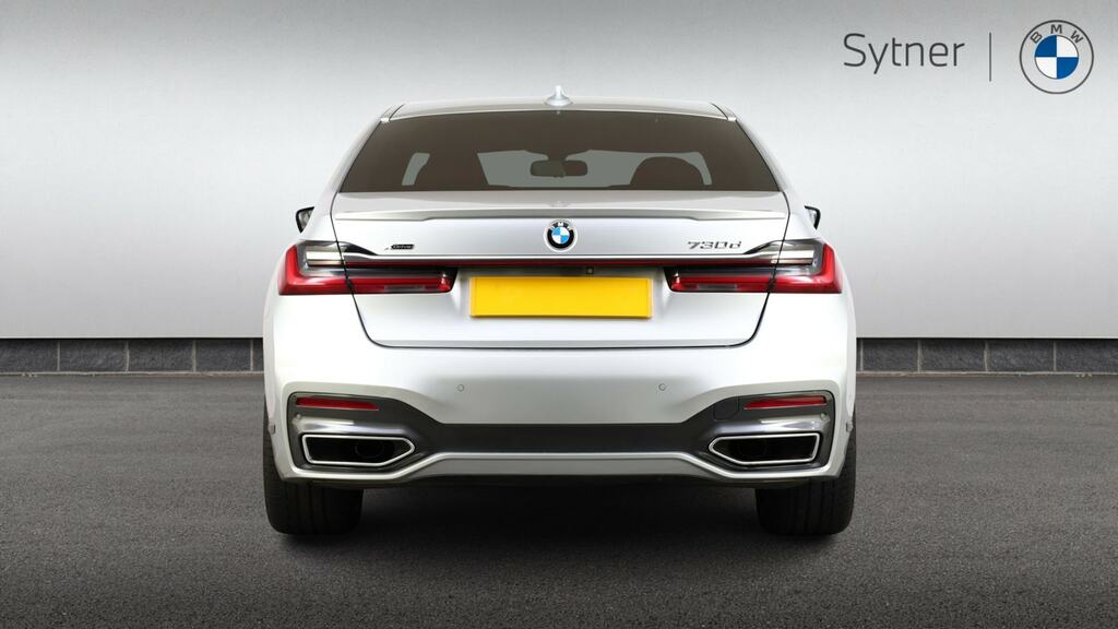 BMW 7 Series Automatic White #14