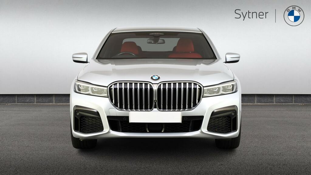 BMW 7 Series Automatic White #15
