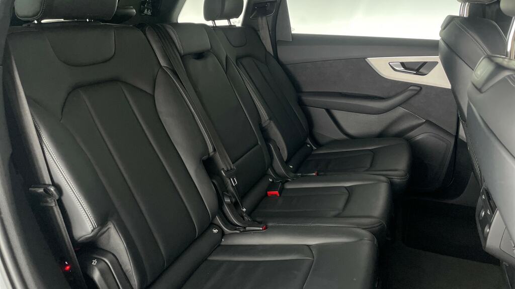 Audi Q7 Diesel Silver #12